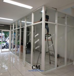 Konstruksi Aluminium Kaca DKI